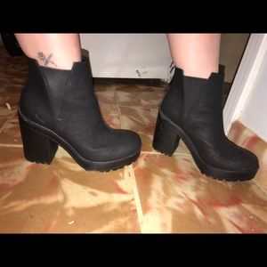 Black h&m boots